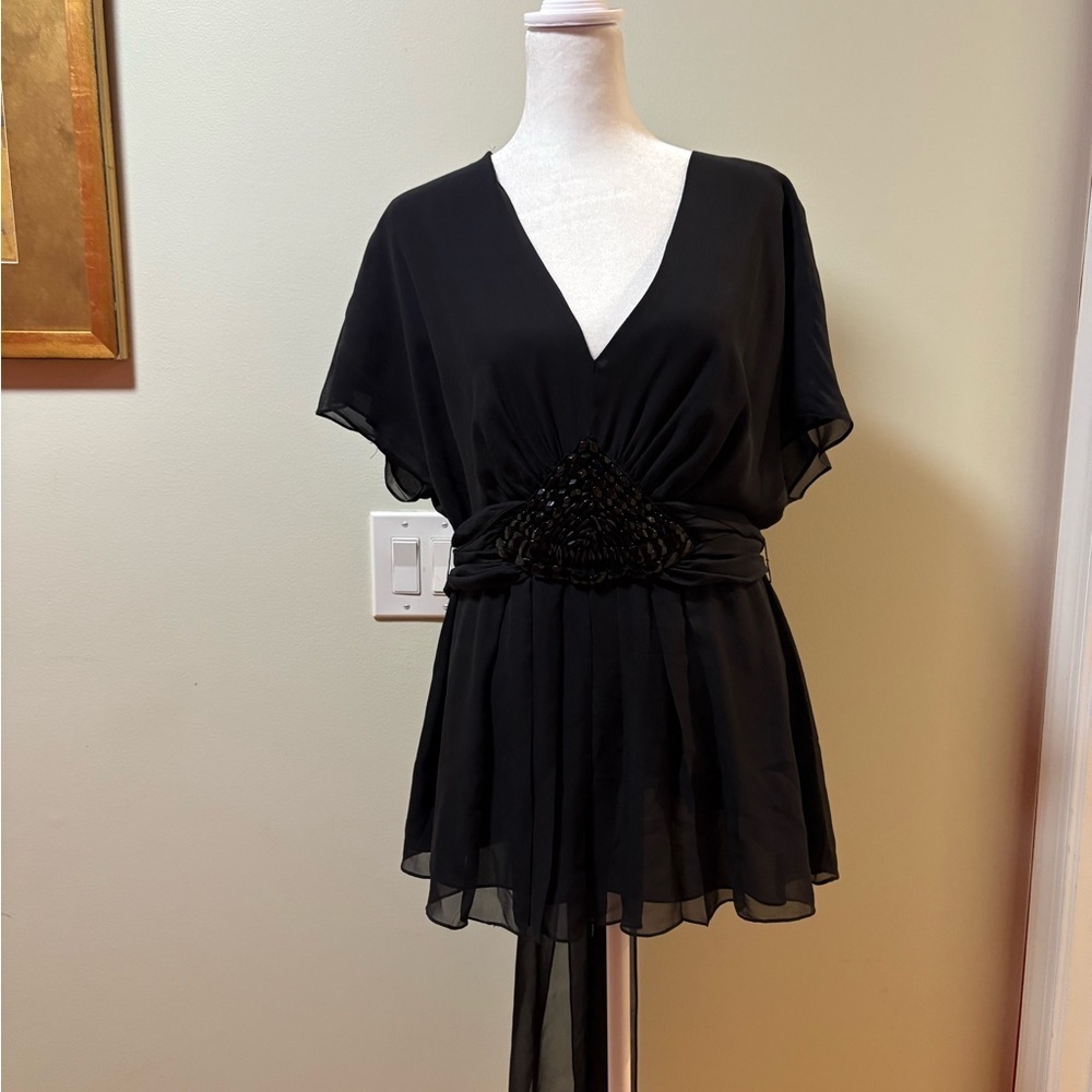 Classic Saks Fifth Avenue silk beaded blouse short sleeve black sz 12